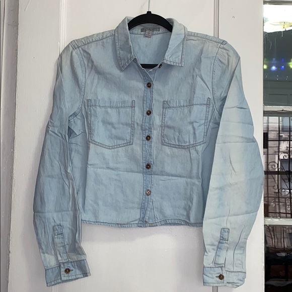 Blue button down - Picture 1 of 4